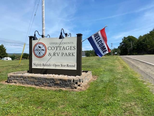 Upper Clements Cottages & Rv Park アナポリス・ロイヤル エクステリア 写真