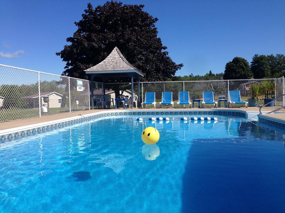 Upper Clements Cottages & Rv Park アナポリス・ロイヤル エクステリア 写真